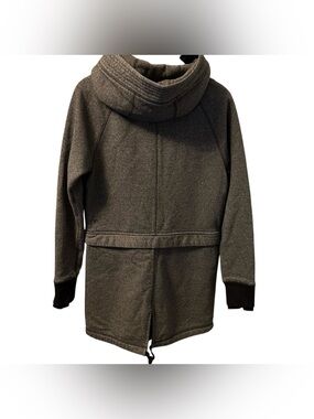 Lulu Long and Short Of It Hooded Jacket Size 6